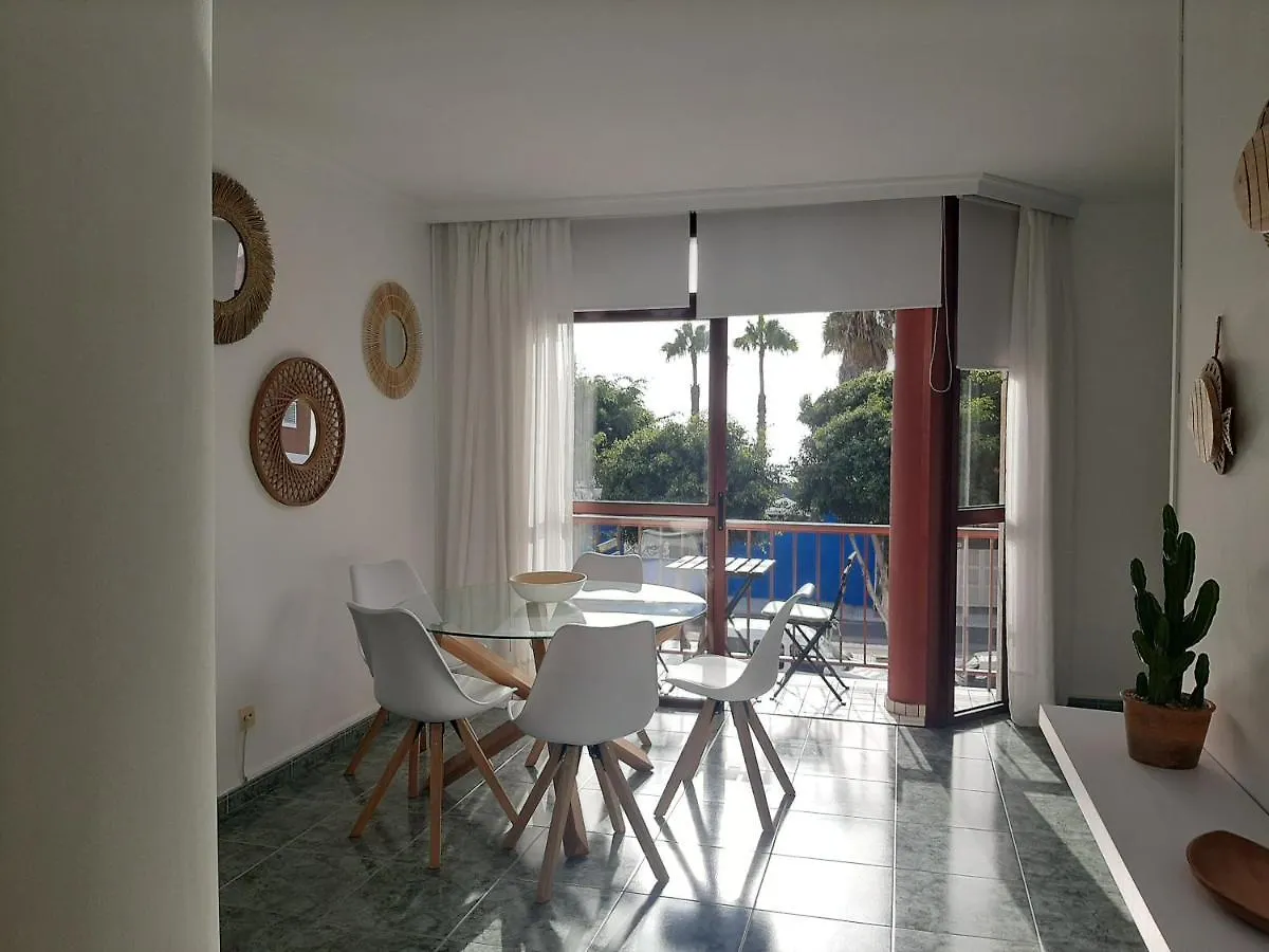 El Apartamento De Matita - Free Parking And 1\' Beach contacts