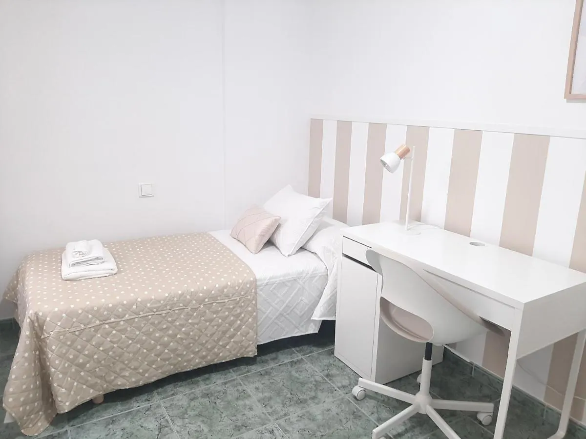 El Apartamento De Matita - Free Parking And 1' Beach Apartment Telde 0*,  Spain